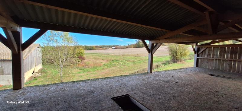 Maison - 460 m² - 2 pièces