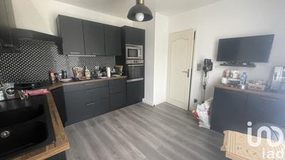 Maison - 88 m² - 4 pièces