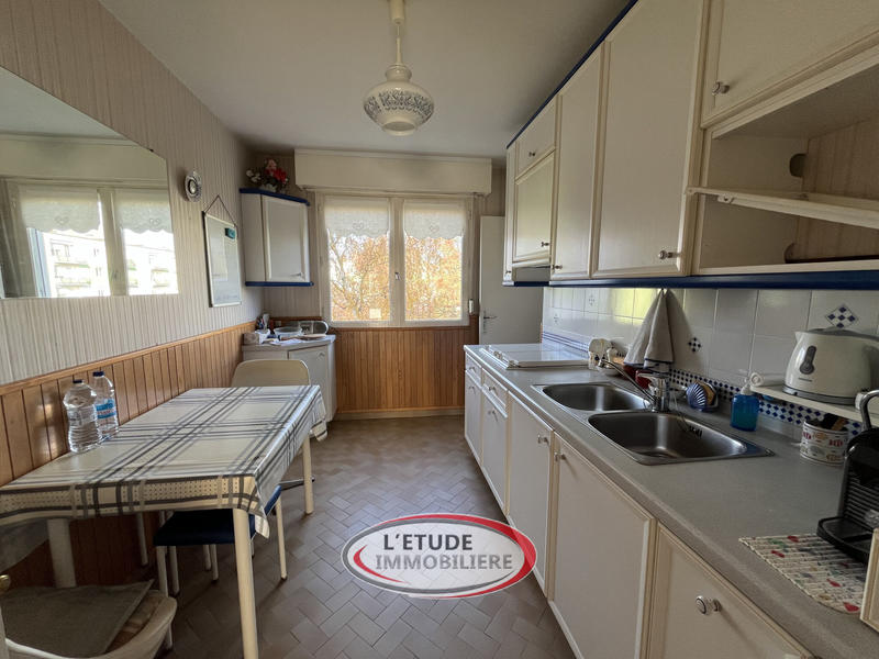 Appartement - 100 m² - 6 pièces