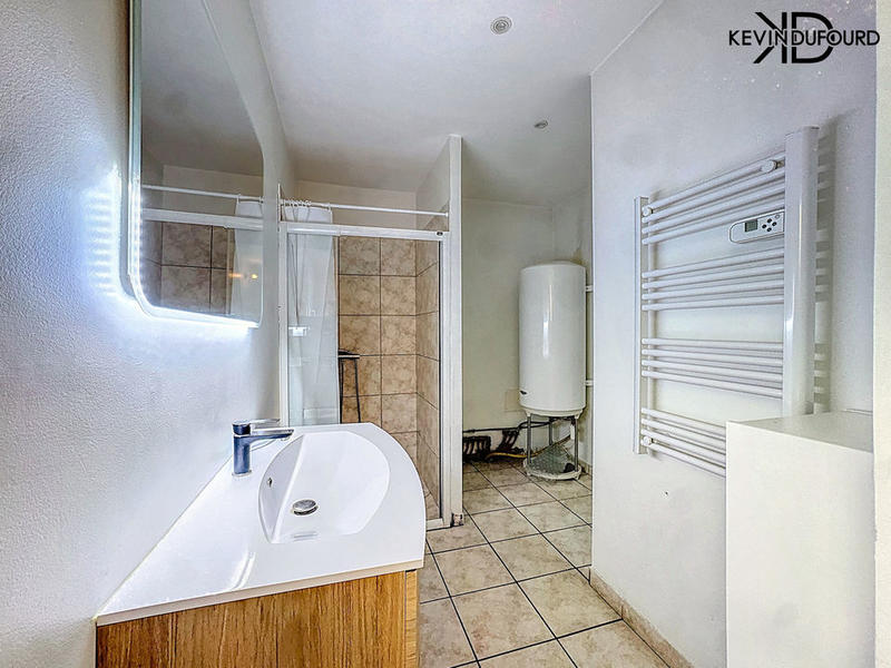 Immeuble - 200 m² - 10 pièces