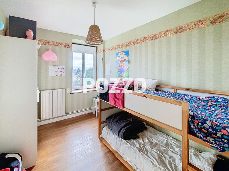 Maison - 199 m² - 7 pièces