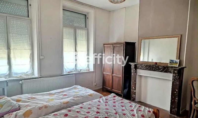 Maison - 143 m² - 7 pièces