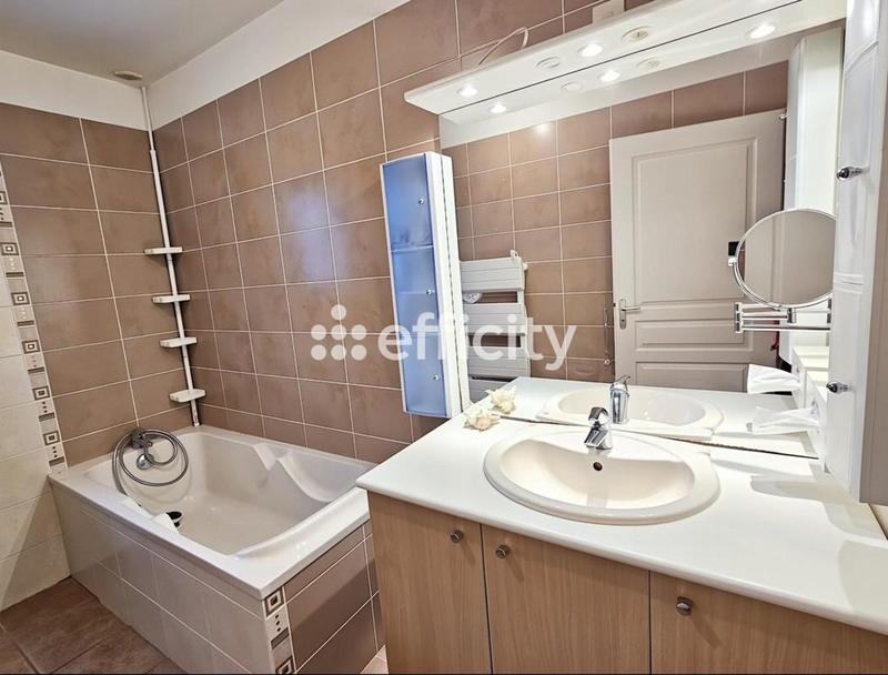 Pavillon - 86 m² - 4 pièces