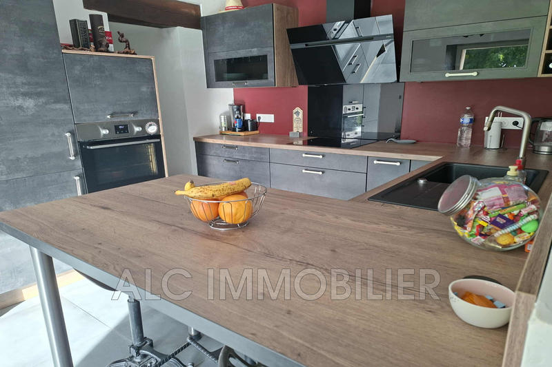 Maison - 128 m² - 5 pièces