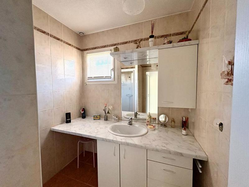 Maison - 102 m² - 4 pièces