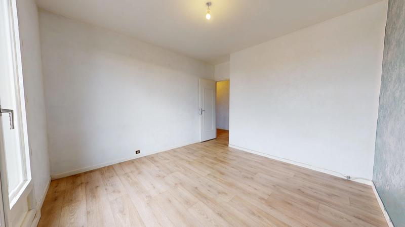 Appartement - 77 m² - 3 pièces