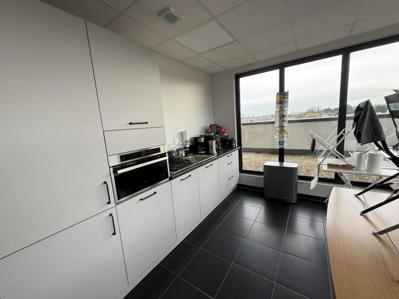Local d'activité / Entrepôt - 439 m²
