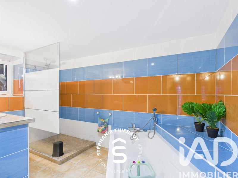 Maison - 128 m² - 6 pièces