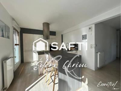 Appartement - 80 m² - 4 pièces