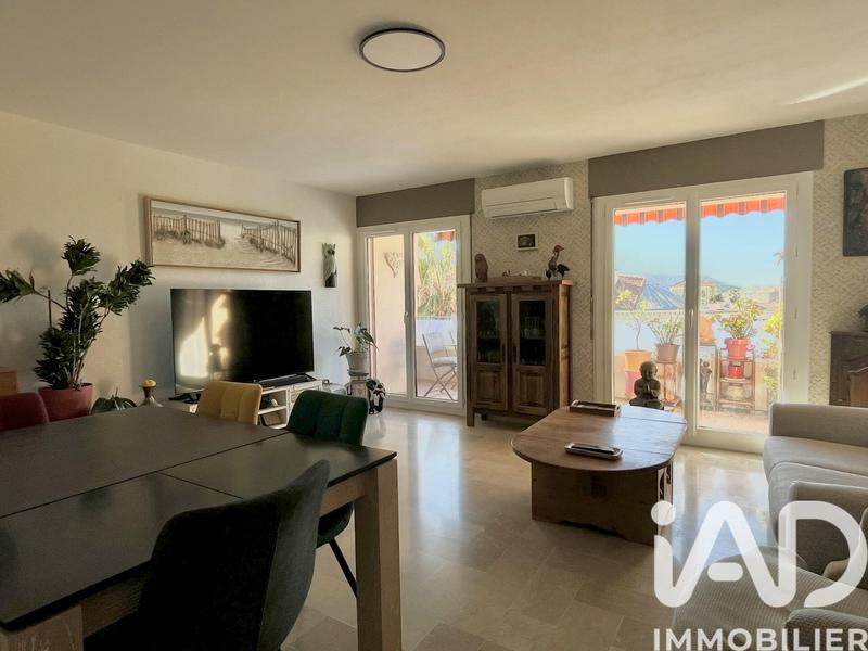 Appartement - 75 m² - 3 pièces