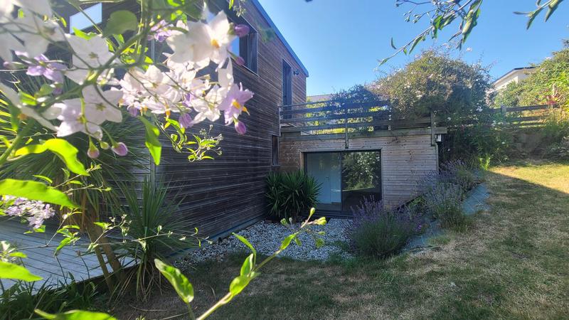 Maison de bois - 160 m² - 5 pièces