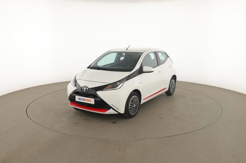 Toyota Aygo 1.0 Vvt-i X-Play 5p 69 ch