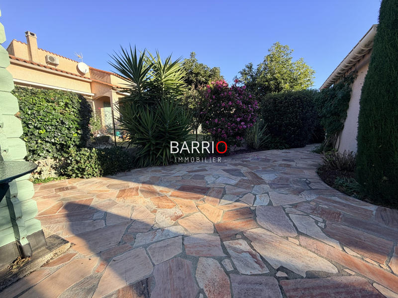 Villa - 100 m² - 3 pièces