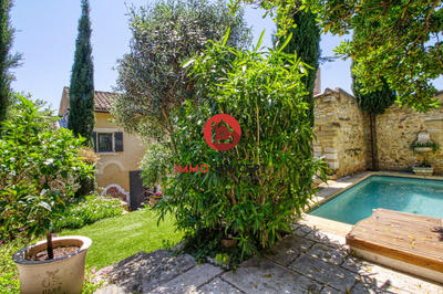 Maison ancienne - 205 m² - 9 pièces