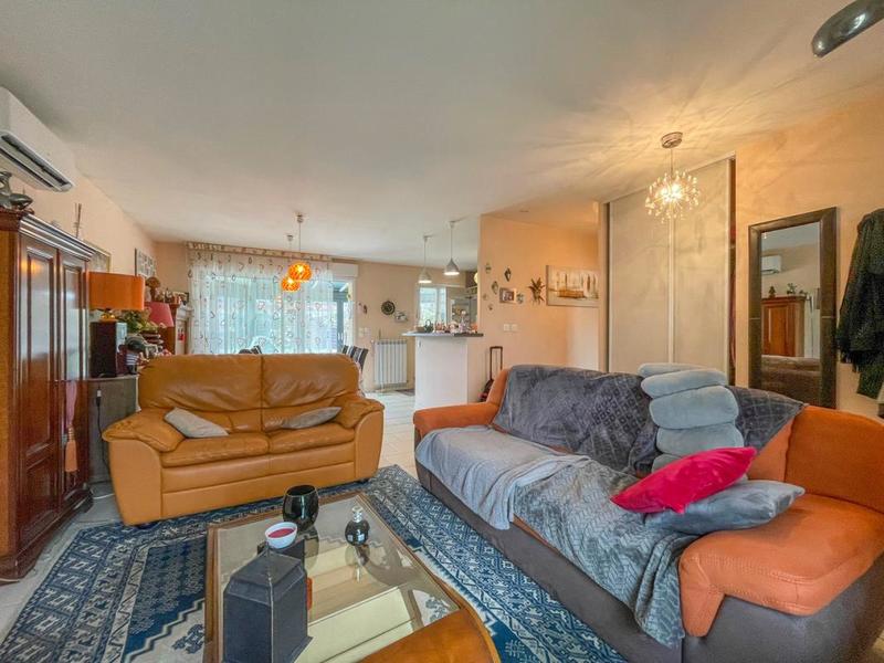 Maison - 80 m² - 5 pièces