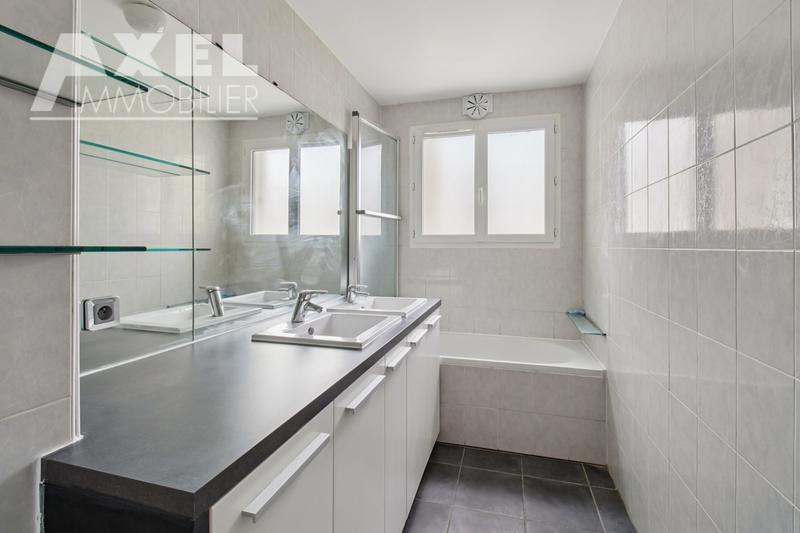 Appartement - 84 m² - 5 pièces