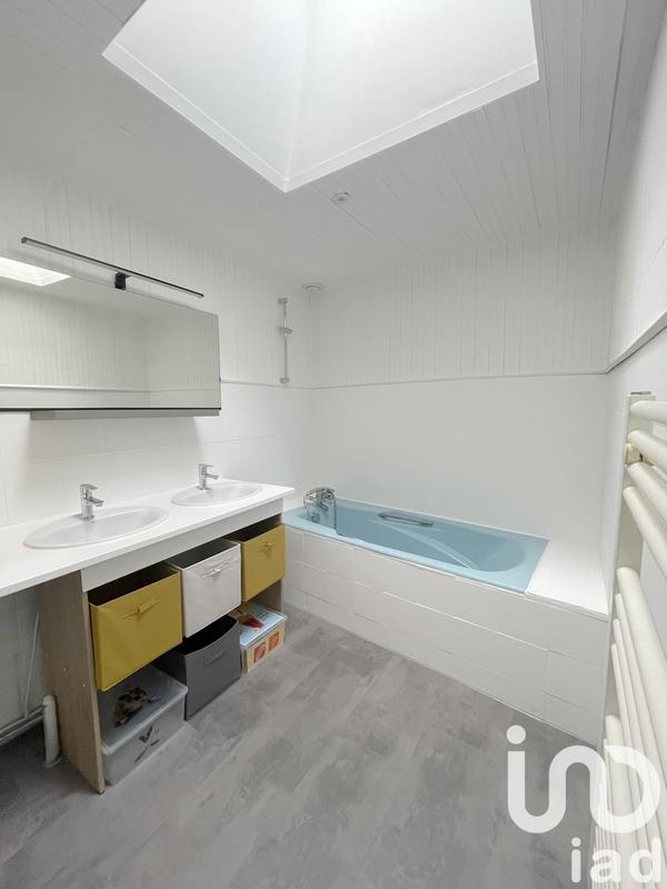 Maison - 102 m² - 5 pièces