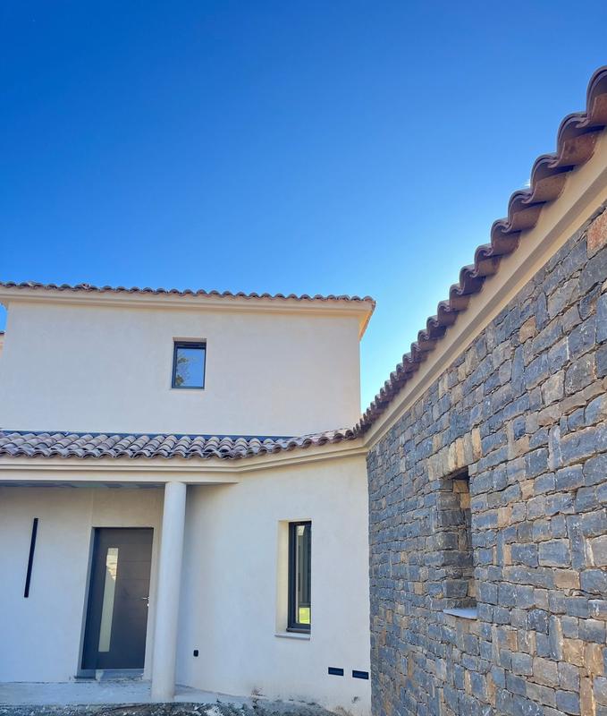 Maison - 209 m² - 6 pièces