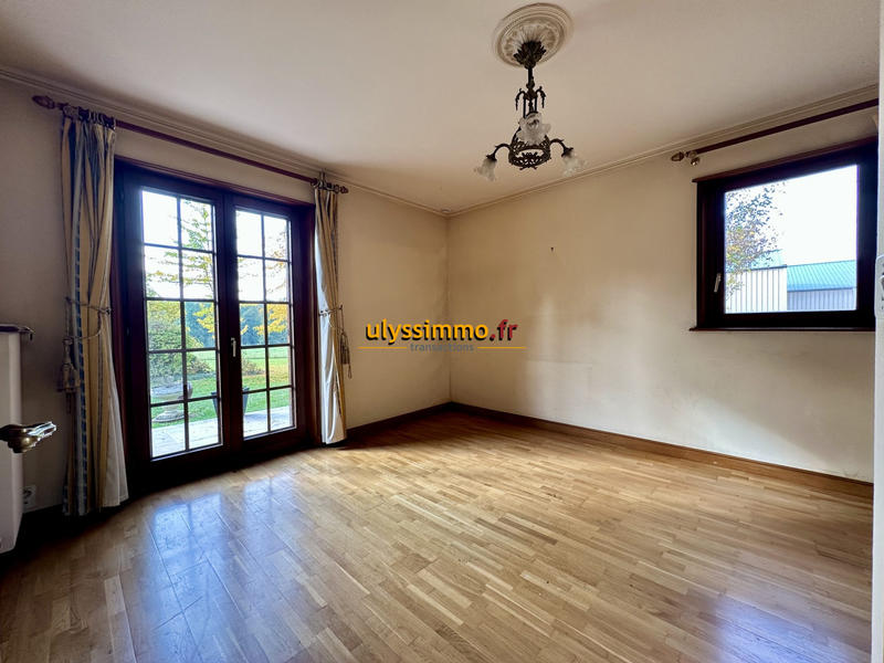 Maison - 272 m² - 7 pièces