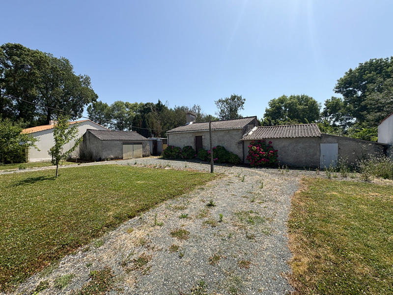 Maison - 110 m² - 4 pièces