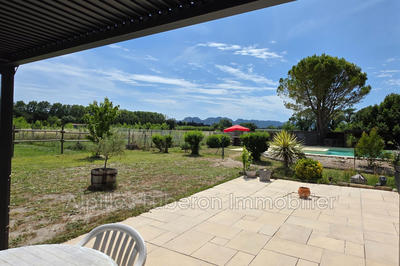 Maison - 250 m² - 5 pièces