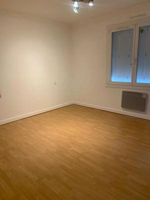 Maison - 84 m² - 6 pièces