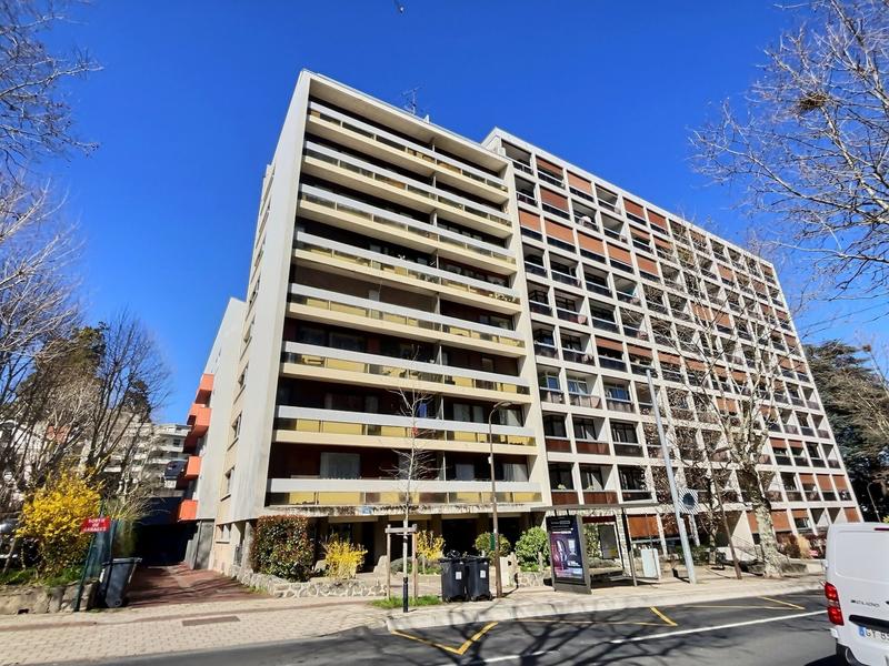 Appartement - 54 m² - 3 pièces