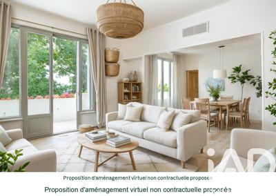 Maison - 223 m² - 8 pièces