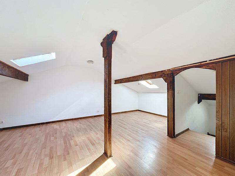 Maison de ville - 83 m² - 5 pièces