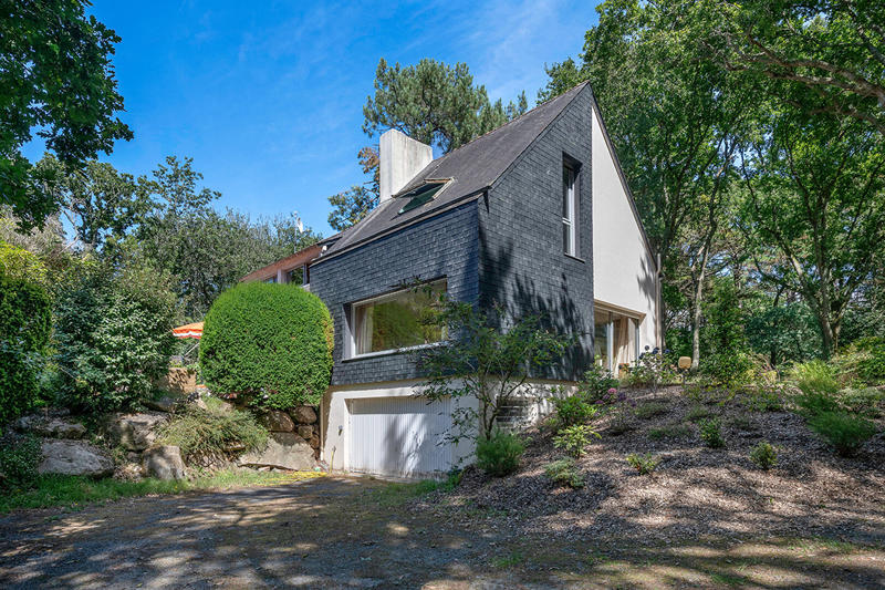 Maison - 226 m² - 6 pièces