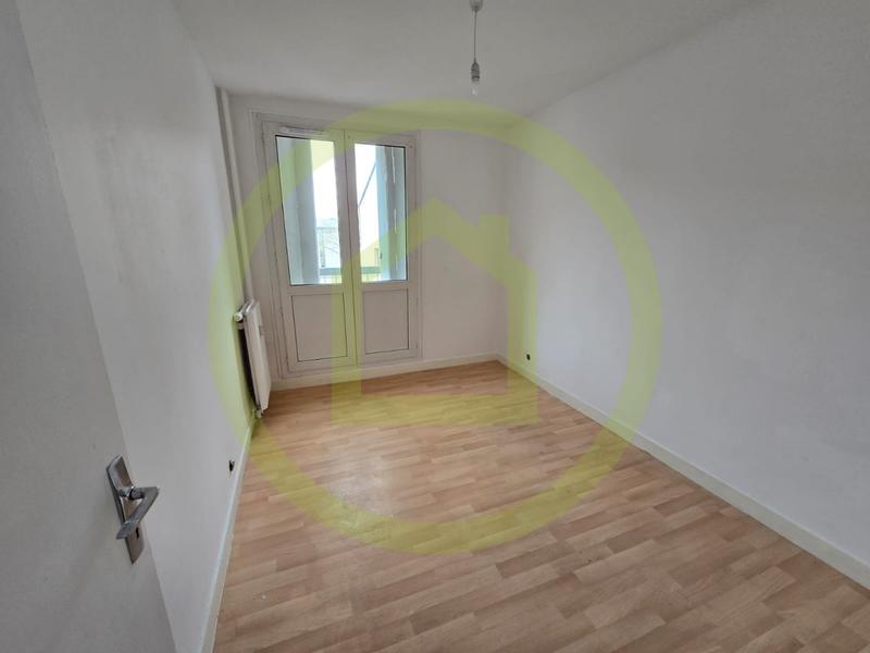 Appartement - 81 m² - 5 pièces