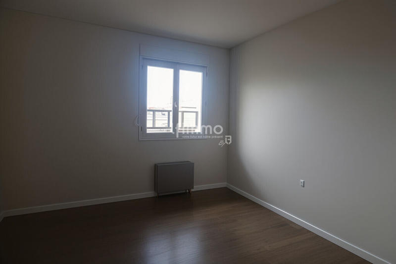 Appartement - 60 m² - 5 pièces