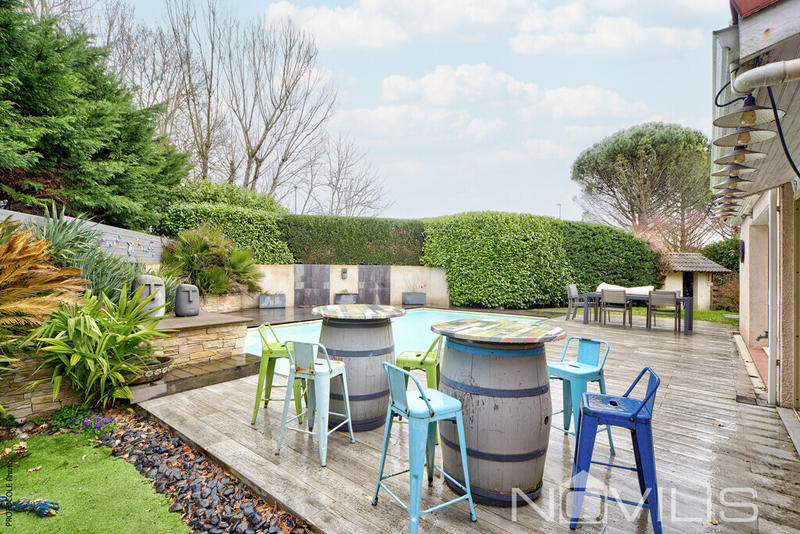 Villa - 180 m² - 7 pièces