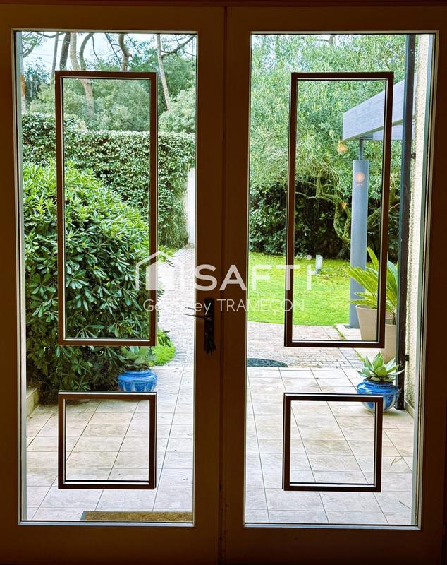 Villa - 220 m² - 7 pièces