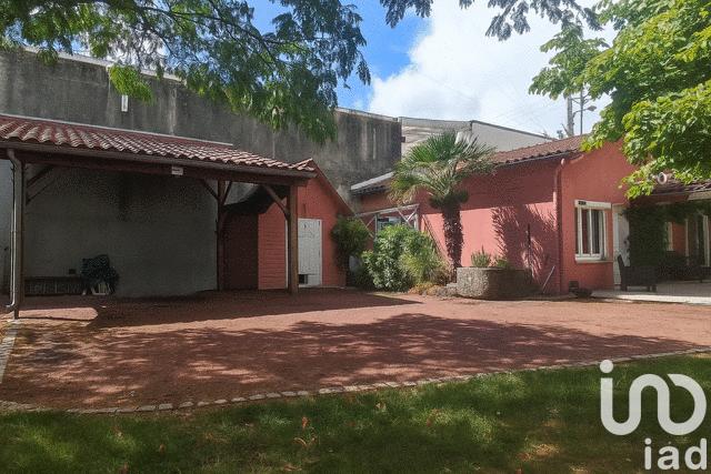 Maison - 162 m² - 7 pièces