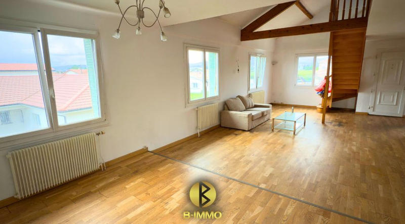 Maison - 221 m² - 8 pièces