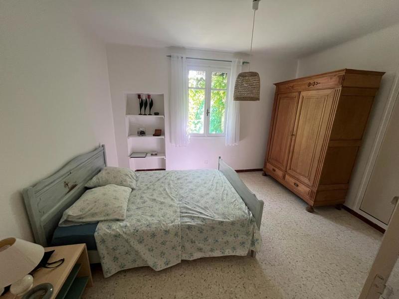 Maison - 210 m² - 10 pièces