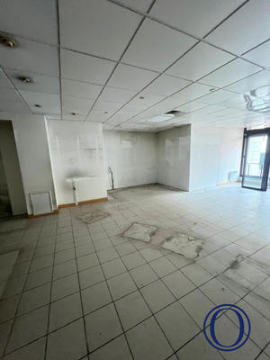 Local commercial - 176 m²