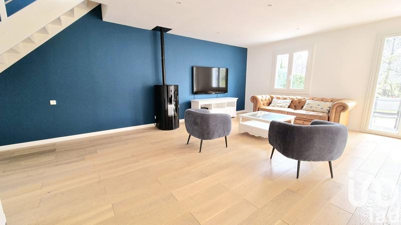 Maison - 177 m² - 6 pièces