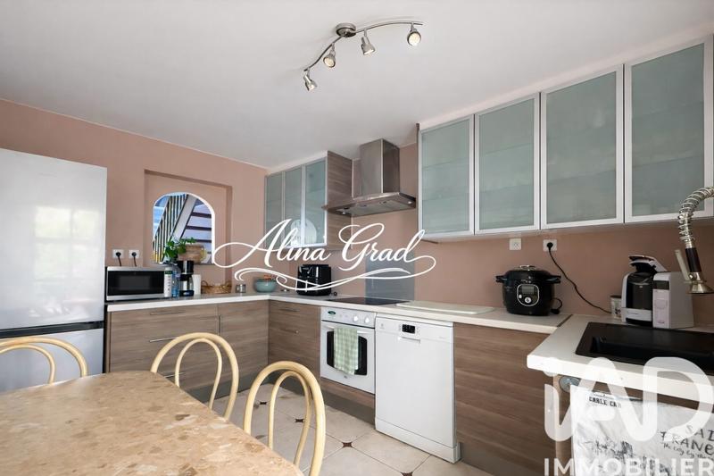 Maison - 88 m² - 5 pièces