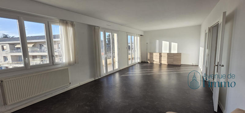 Appartement - 124 m² - 5 pièces