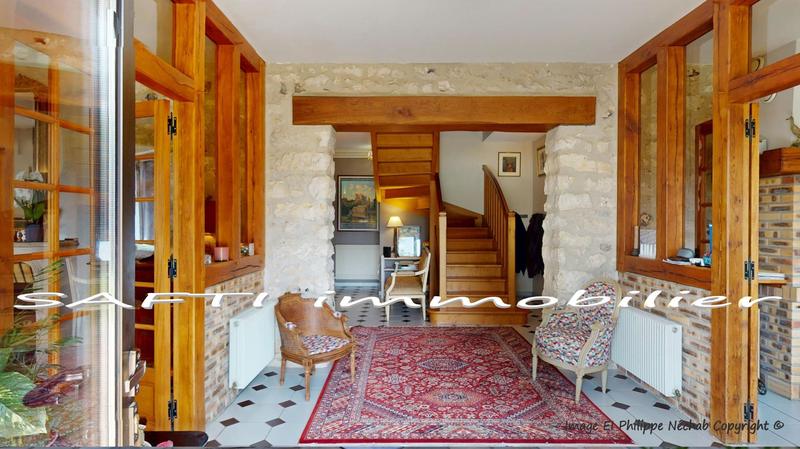 Villa - 335 m² - 10 pièces