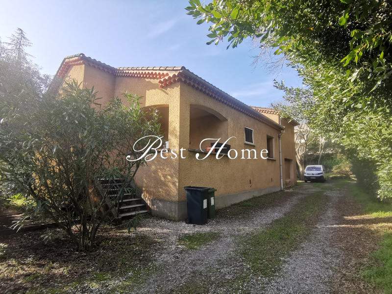 Maison - 142 m² - 4 pièces