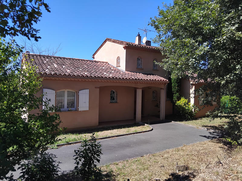 Maison - 127 m² - 5 pièces