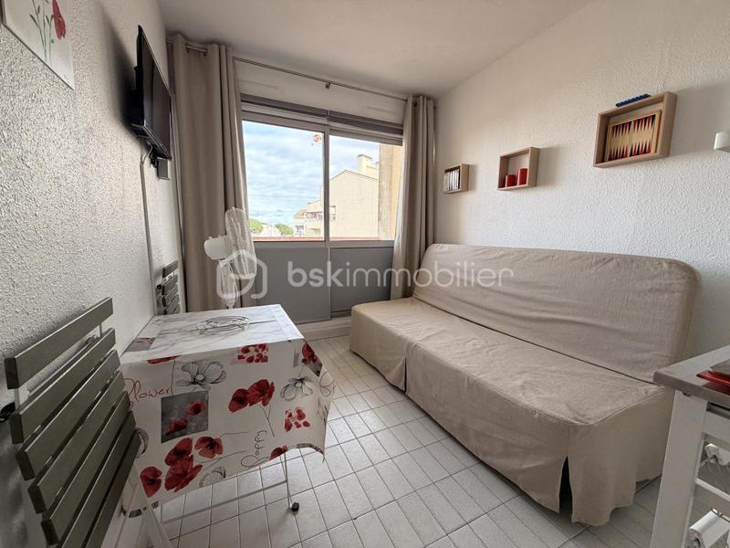 Studio - 12 m² - 1 pièce