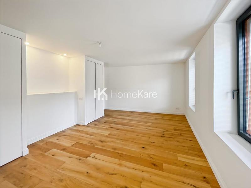 Maison - 200 m² - 6 pièces