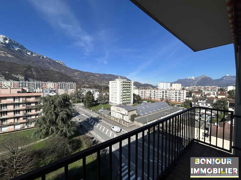 Appartement - 73 m² - 4 pièces