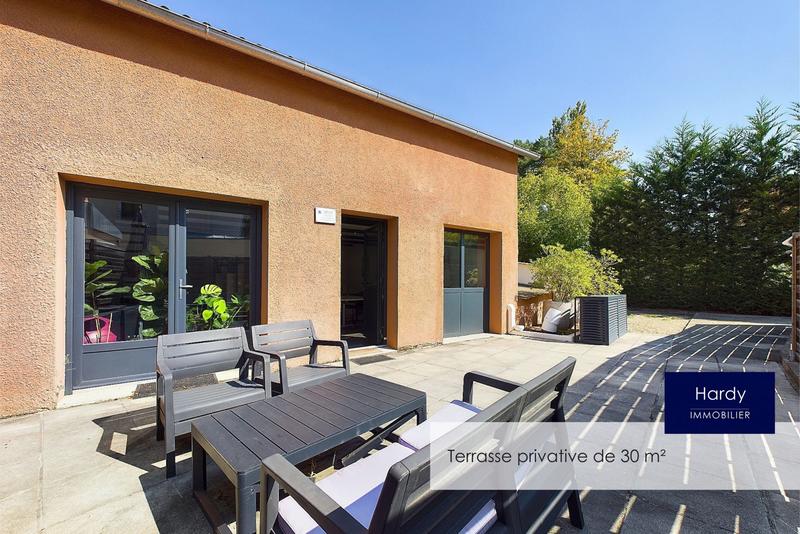 Bureau - 83 m² - 2 pièces