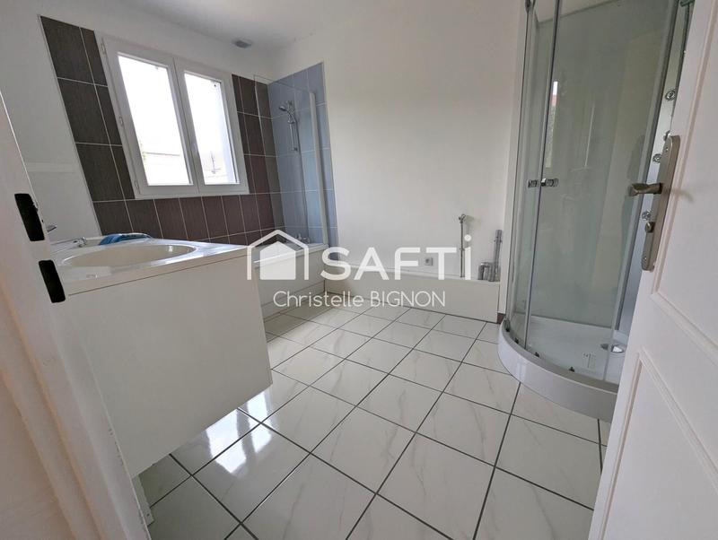 Maison - 90 m² - 5 pièces