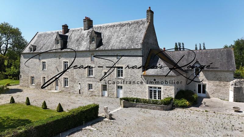 Maison - 515 m² - 19 pièces